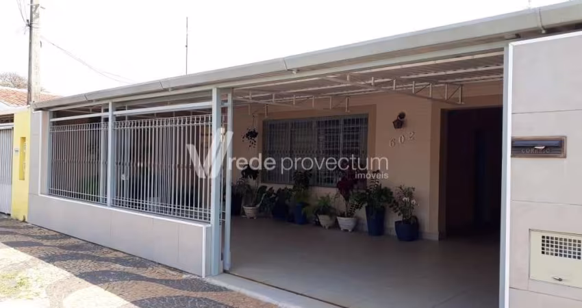 Casa com 3 quartos à venda na Rua Patrocínio do Sapucaí, 602, Jardim Flamboyant, Campinas
