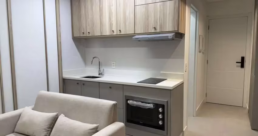 Estúdio mobiliado à venda no centro de florianópolis e alto padrão de lazer