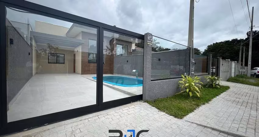 Casa com 3 dormitórios no balneário Saint Etienne
