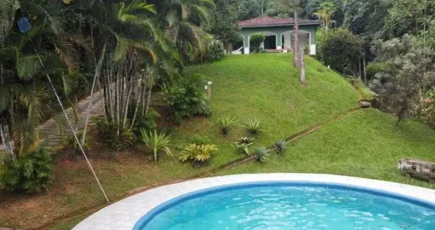 Chácara a venda Condomínio - Parque da Serra - Bairro Corujas - Guapimirim - RJ