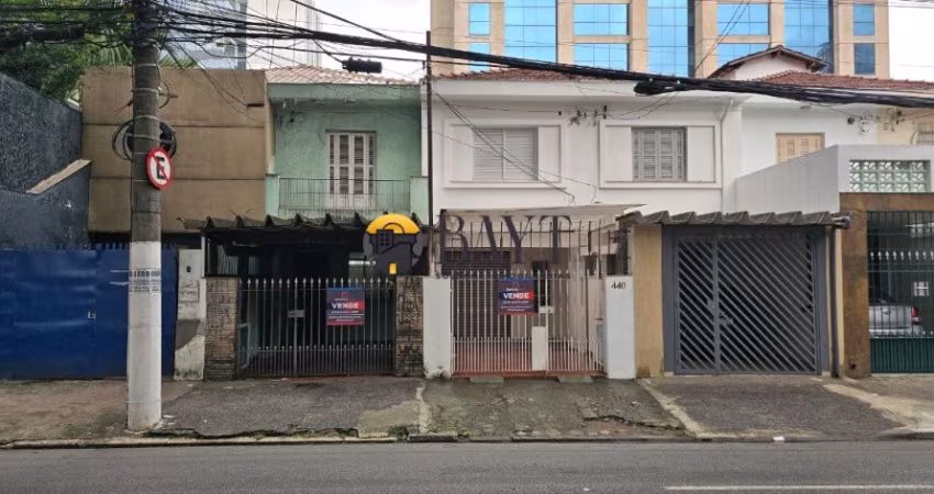 CASA/VENDA/TERRENO/176M²/ITAIM/VILANOVA/LOCALIZAÇÃO/PRIVILEGIADA