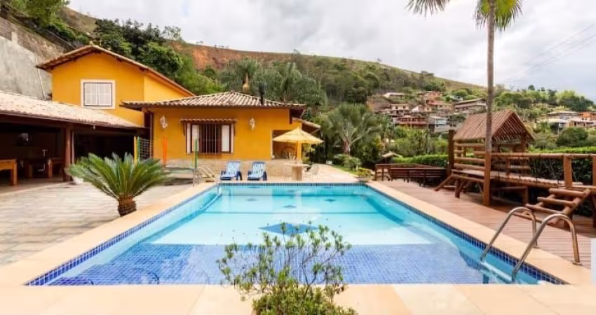 EXCELENTE SITIO COM TODA INFRAESTRUTURA EM ITAIPAVA  R$ 1.350.000