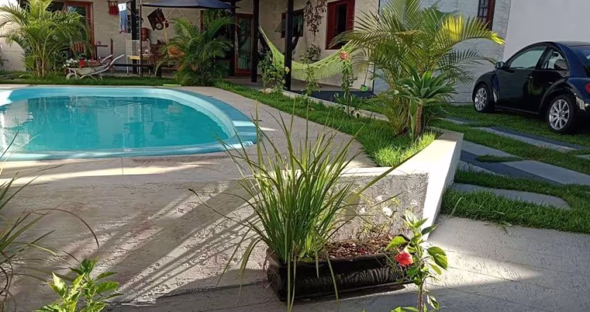 Excelente Oportunidade! Casa com Piscina no Wanel Ville II – R$ 890.000