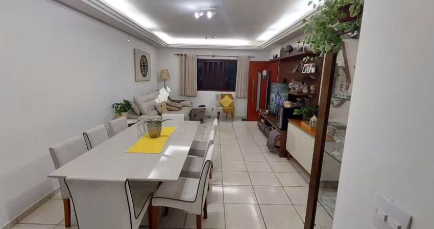 Oportunidade Casa Linear de Alto Padrão Wanell Ville I - Rua sem Saída
