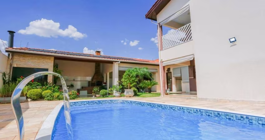 Casa de Alto Padrão No Jardim Julio de Mesquita