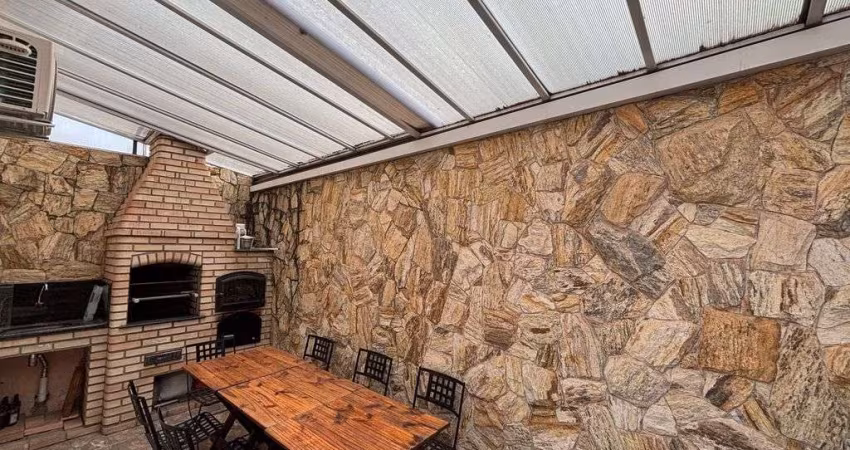 Casa na Villa Amato com suíte, área gourmet e quintal amplo — imperdível!