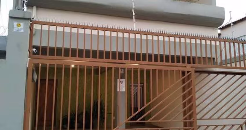 Casa a venda no Jardim Faculdade