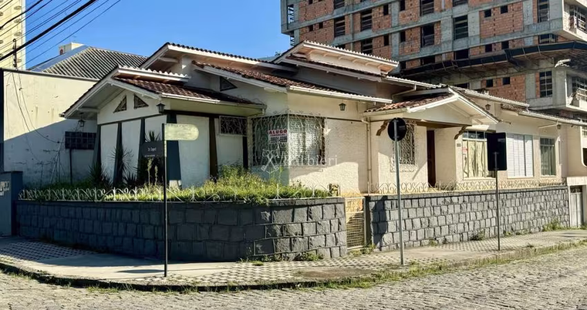 Casa comercial com 2 salas para alugar no Victor Konder, Blumenau 