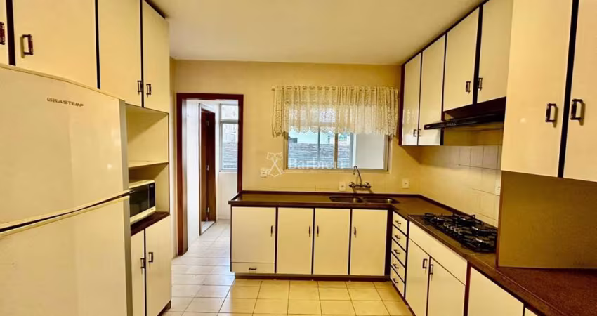 Apartamento com 3 quartos para alugar na Vila Nova, Blumenau 
