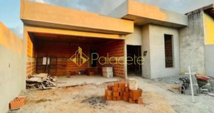 Casa à venda 3 Quartos, 1 Suite, 2 Vagas, 250M², Jardim Yassuda, Pindamonhangaba - SP