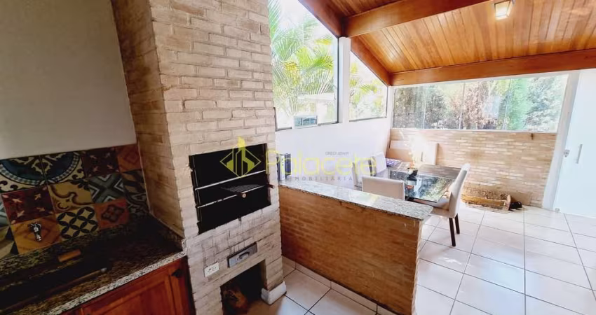 Casa à venda 3 Quartos, 1 Suite, 2 Vagas, 250M², Chácaras Reunidas Brasil, Taubaté - SP | Condomíni