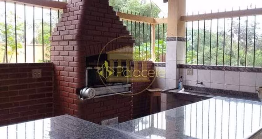 Casa à venda 2 Quartos, 1 Suite, 3 Vagas, 2000M², Água Preta, Pindamonhangaba - SP