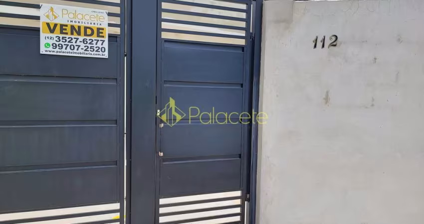 Casa à venda 3 Quartos, 1 Suite, 2 Vagas, 175M², Res. Santa Clara, Pindamonhangaba - SP