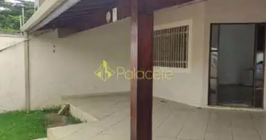 Casa à venda 2 Quartos, 2 Vagas, 250M², Vila Suiça, Pindamonhangaba - SP
