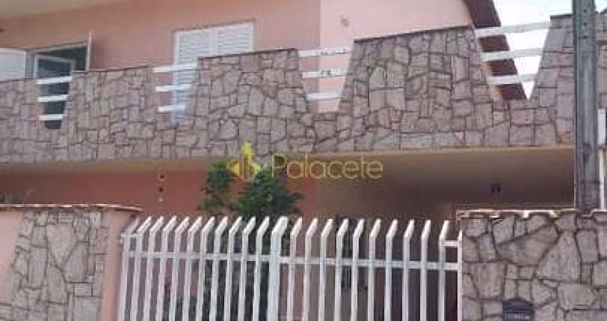 Casa à venda 4 Quartos, 1 Suite, 2 Vagas, 412M², Parque São Domingos, Pindamonhangaba - SP