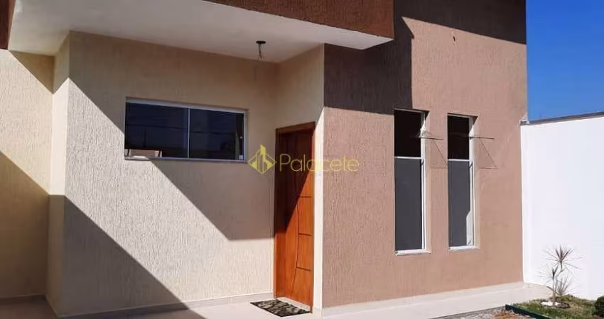 Casa à venda 3 Quartos, 1 Suite, 2 Vagas, 190M², Jardim Oásis, Taubaté - SP