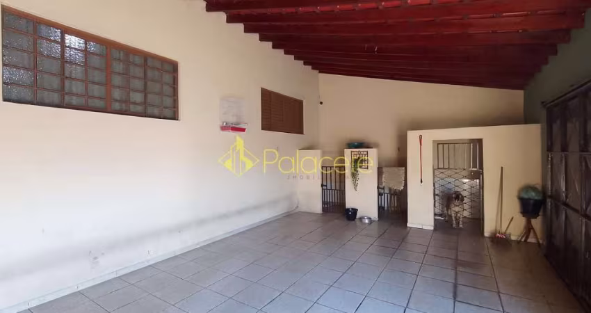 Casa à venda 2 Quartos, 1 Suite, 2 Vagas, 120M², Residencial Maricá, Pindamonhangaba - SP