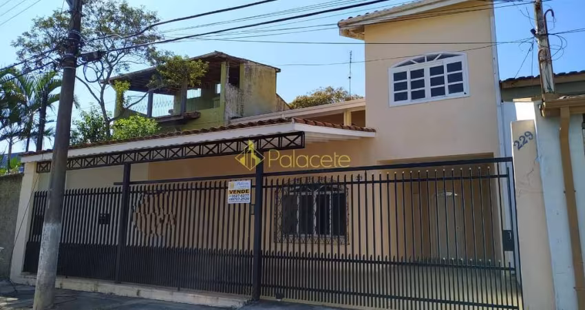 Casa à venda 4 Quartos, 2 Suites, 3 Vagas, 260M², Residencial Campos Maia, Pindamonhangaba - SP