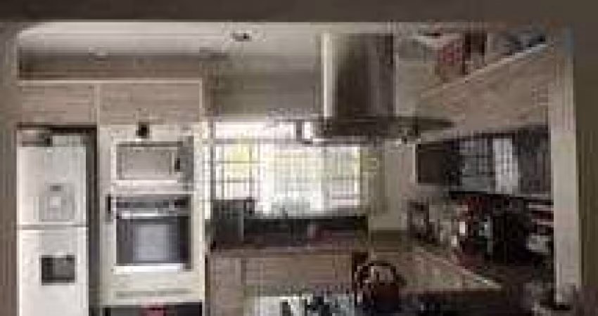 Casa à venda 3 Quartos, 1 Suite, 3 Vagas, 250M², Parque Senhor do Bonfim, Taubaté - SP