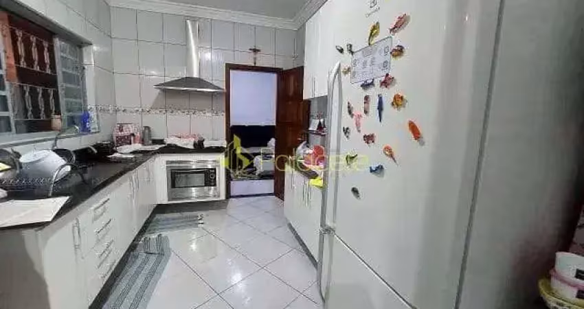 Casa à venda 2 Quartos, 4 Vagas, 415M², Bosque da Saúde, Taubaté - SP