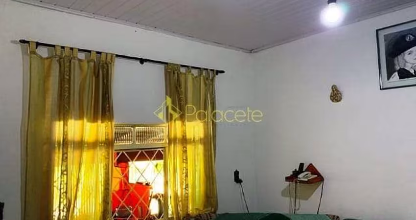 Casa à venda 2 Quartos, 2 Vagas, 125M², Triângulo, Pindamonhangaba - SP