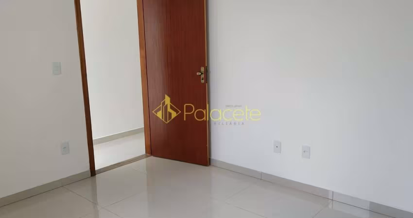 Casa à venda 2 Quartos, 1 Suite, 2 Vagas, 73M², Residencial Estoril, Taubaté - SP
