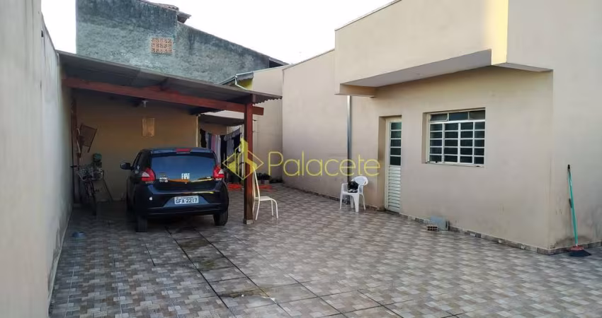 Casa à venda 3 Quartos, 1 Suite, 4 Vagas, 250M², Conjunto Habitacional Terra dos Ipês II (Fase II),