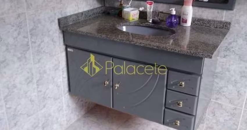 Casa à venda 2 Quartos, 1 Suite, 4 Vagas, 280M², Residencial e Comercial Cidade Jardim, Pindamonhan