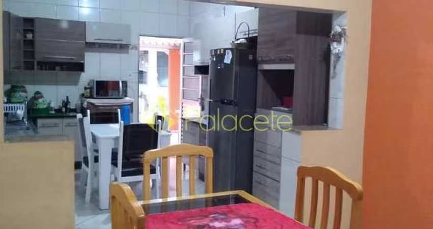 Casa à venda 3 Quartos, 4 Vagas, 250M², Parque Senhor do Bonfim, Taubaté - SP
