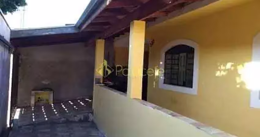 Casa à venda 4 Quartos, 2 Vagas, 250M², Beta, Pindamonhangaba - SP