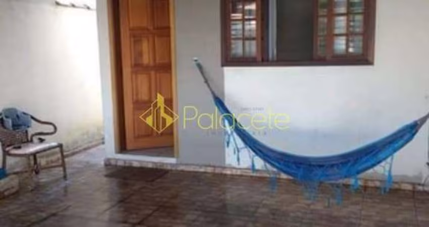 Casa à venda 2 Quartos, 1 Suite, 2 Vagas, 125M², Conjunto Residencial Araretama, Pindamonhangaba -