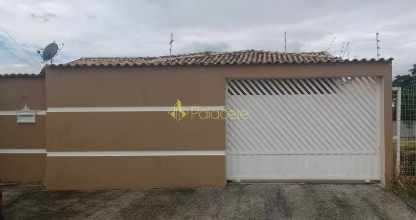 Casa à venda 3 Quartos, 1 Suite, 2 Vagas, 250M², Residencial Pasin, Pindamonhangaba - SP