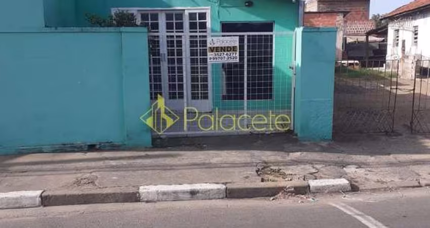 Casa à venda 2 Quartos, 1 Vaga, 357M², Jardim Cristina, Pindamonhangaba - SP