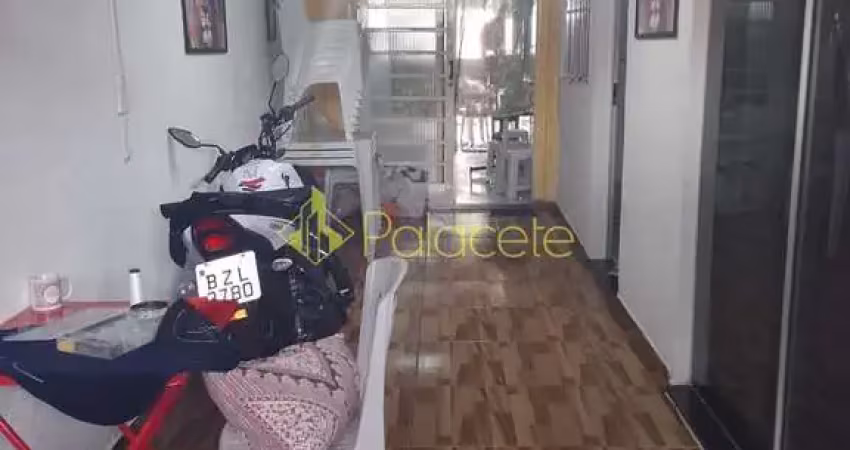 Casa à venda no Centro, Potim 