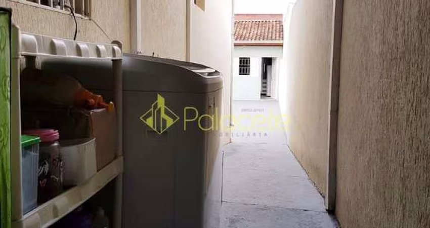 Casa à venda 2 Quartos, 1 Suite, 2 Vagas, Parque Senhor do Bonfim, Taubaté - SP