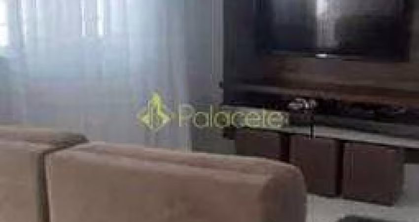 Casa à venda 3 Quartos, 1 Suite, 1 Vaga, Vila São José, Taubaté - SP