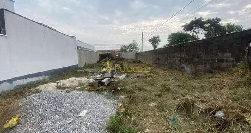 Terreno à venda 300M², Jardim Gurilândia, Taubaté - SP