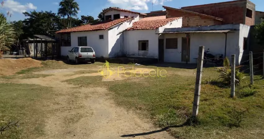 Casa à venda 3 Quartos, 1 Suite, 3 Vagas, Laerte Assunção, Pindamonhangaba - SP