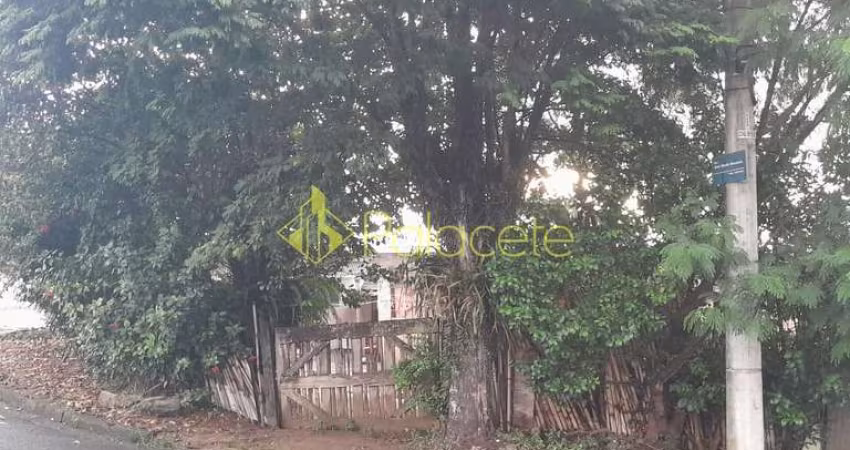 Casa à venda 2 Quartos, 4 Vagas, 307M², Jardim Princesa, Pindamonhangaba - SP