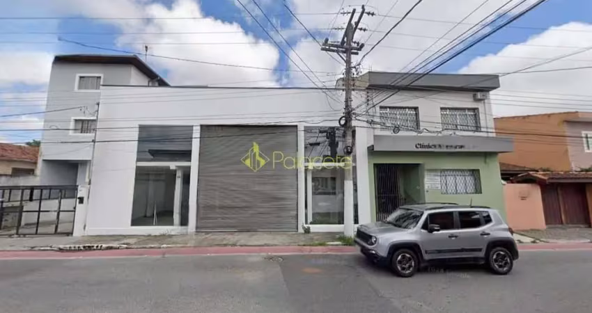 Oportunidade única: amplo ponto comercial de 500m² no centro com alto fluxo de pedestres e veículos