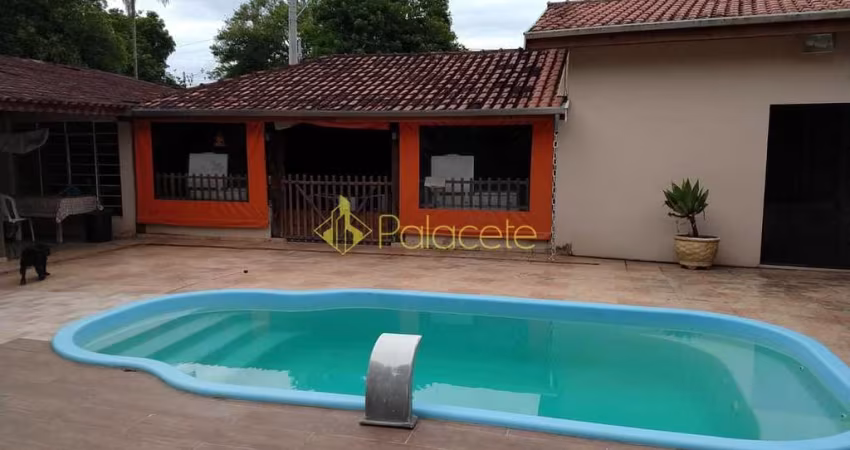 Chácara à venda 4 Quartos, 1 Suite, 10 Vagas, 2300M², Alto do Piracuama, Pindamonhangaba - SP