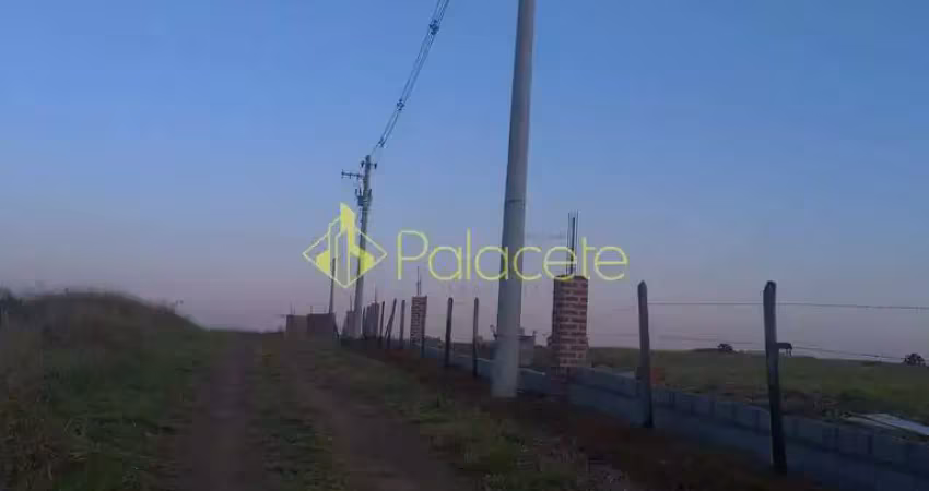 Chácara / sítio à venda no Piracuama, Pindamonhangaba 