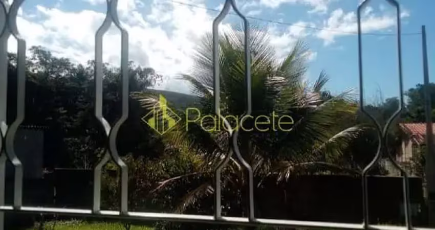 Chácara à venda 2 Quartos, 4 Vagas, 400M², Bom Sucesso, Pindamonhangaba - SP
