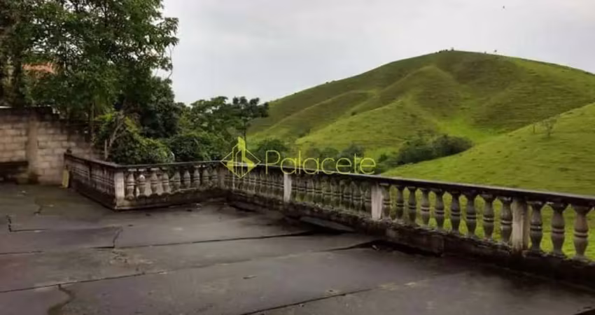 Chácara à venda 4 Quartos, 3 Suites, 4 Vagas, 2000M², Goiabal, Pindamonhangaba - SP