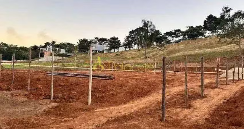 Terreno à venda no Jardim Marlene Miranda, Taubaté 