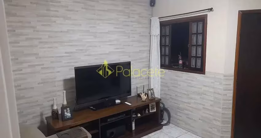 Casa com 2 quartos à venda na Vila Rica, Pindamonhangaba 