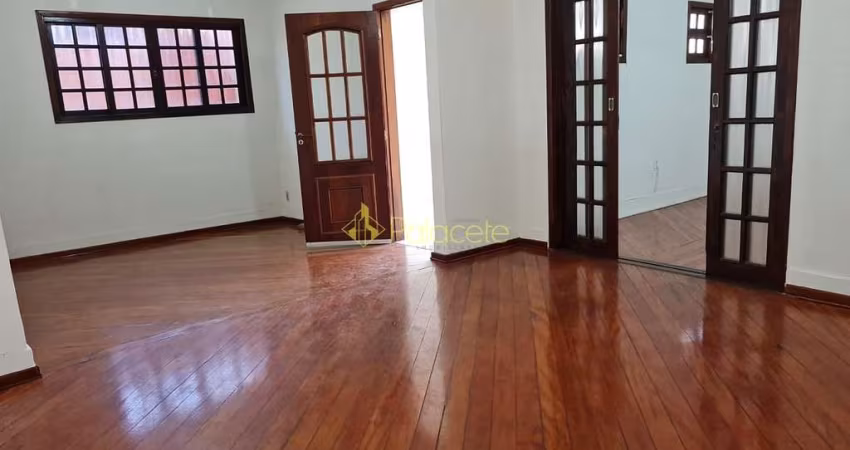 Casa para Locação 3 Quartos, 1 Suite, 2 Vagas, 149M², Centro, Pindamonhangaba - SP