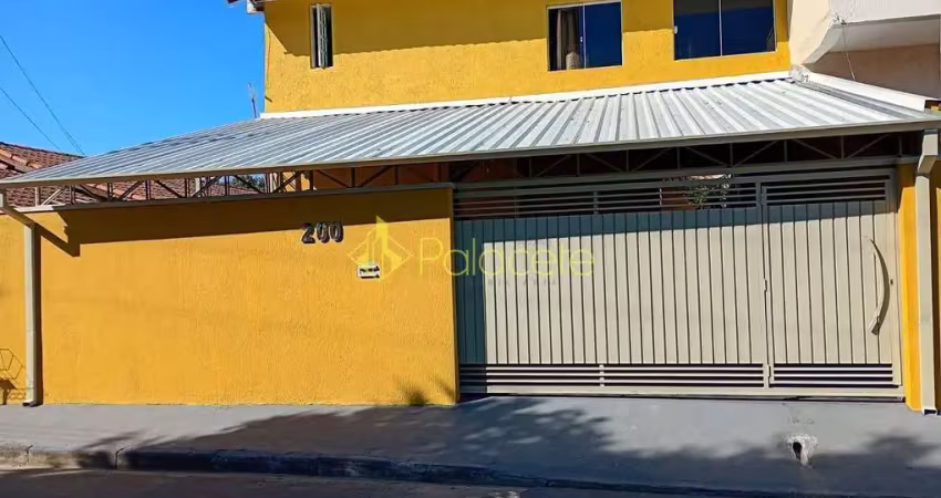 Casa comercial com 2 salas à venda no Feital, Pindamonhangaba 