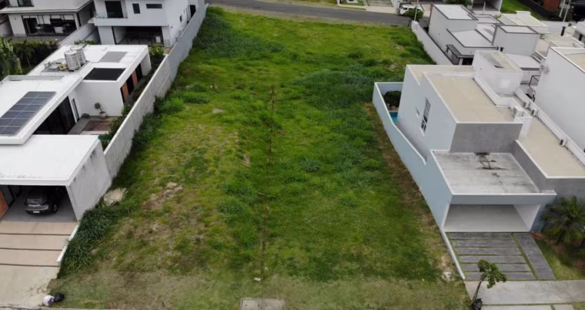 Terreno para Venda no Condomínio Saint Paul