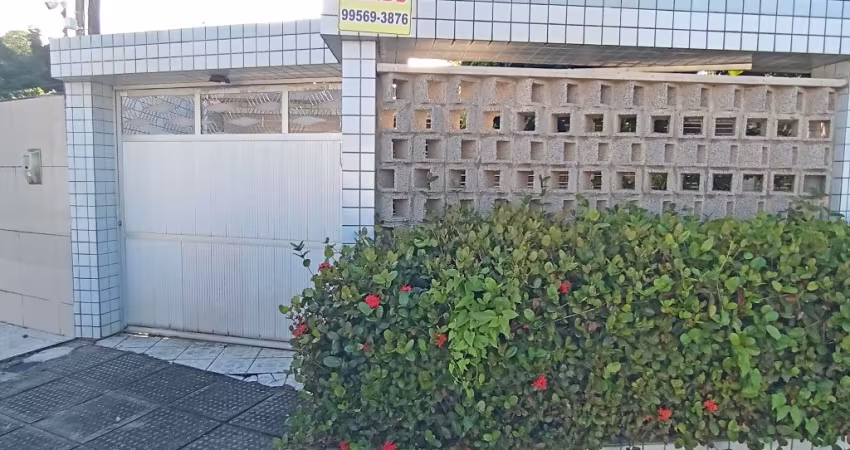 Casa a venda no Barro